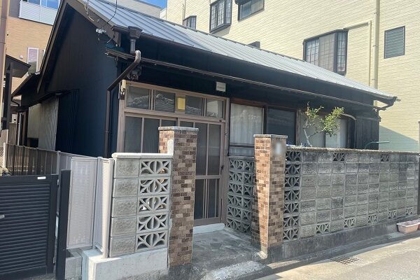 徳島県徳島市　T様邸　屋根葺き替え・外壁カバー　完工 (9)